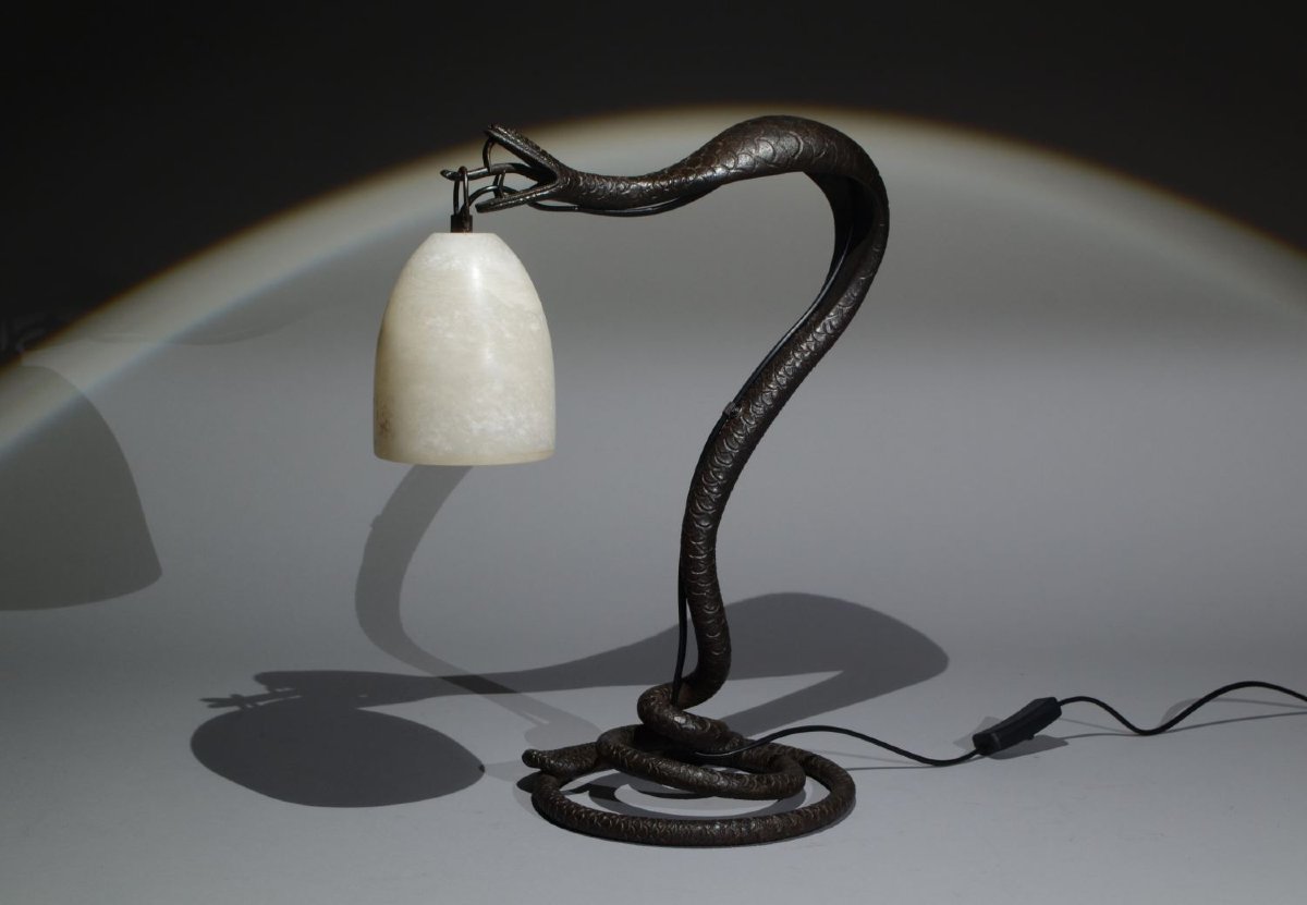 Large Cobra Art Deco Lamp Made Of Wrought Iron And Alabaster. 
