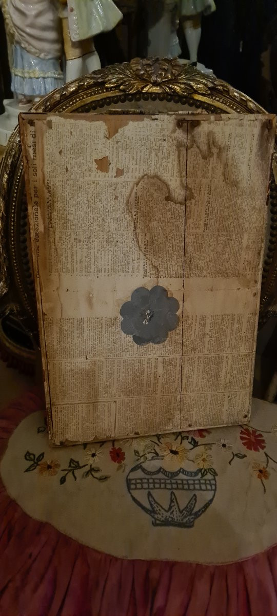 Conent Work With A Built-in Doll With Flowers-photo-3