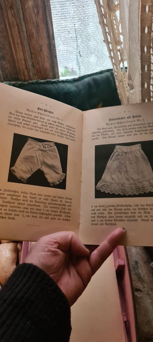 La Poupée Couturière-photo-5