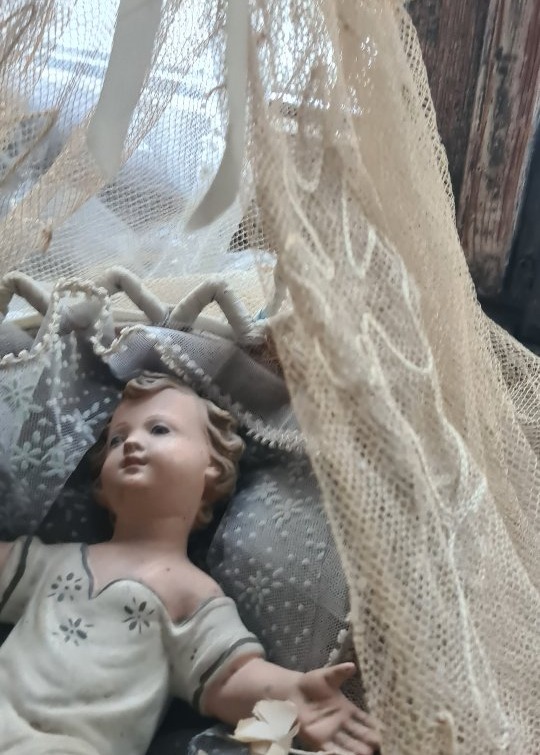 Enfant Jésus dans son berceau-photo-3