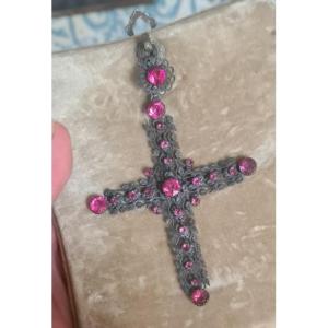 Croix avec strass en argent