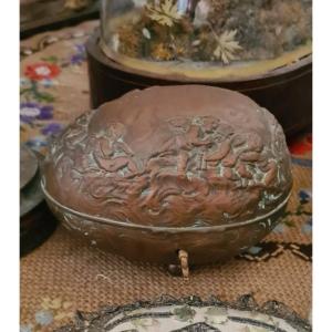 Egg-shaped Bronze Box