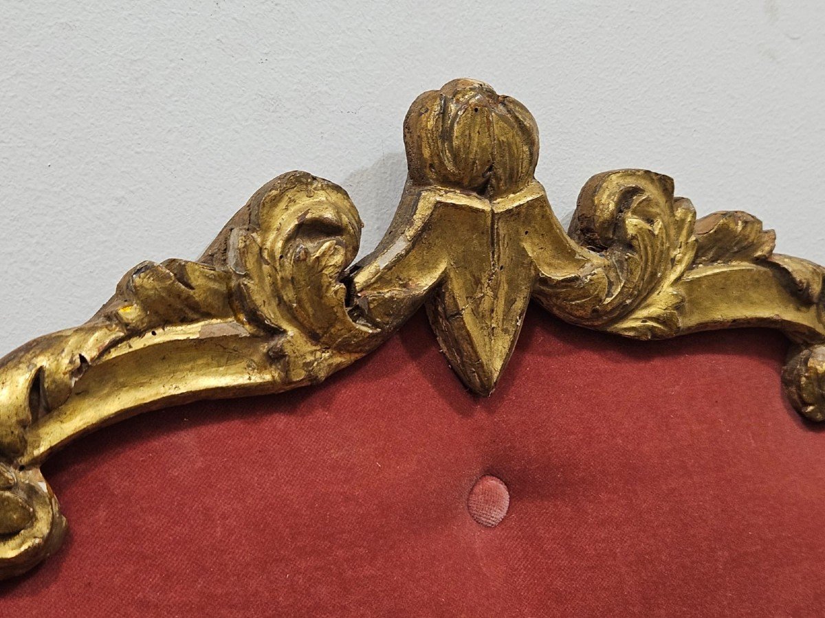 Headboard Made With A Golden Frieze From The 18th Century.-photo-3