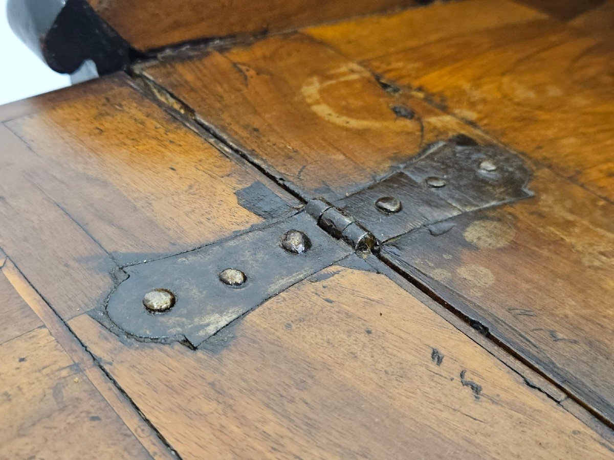 Beautiful Lombard Veneered Flap- 18th Century.-photo-1