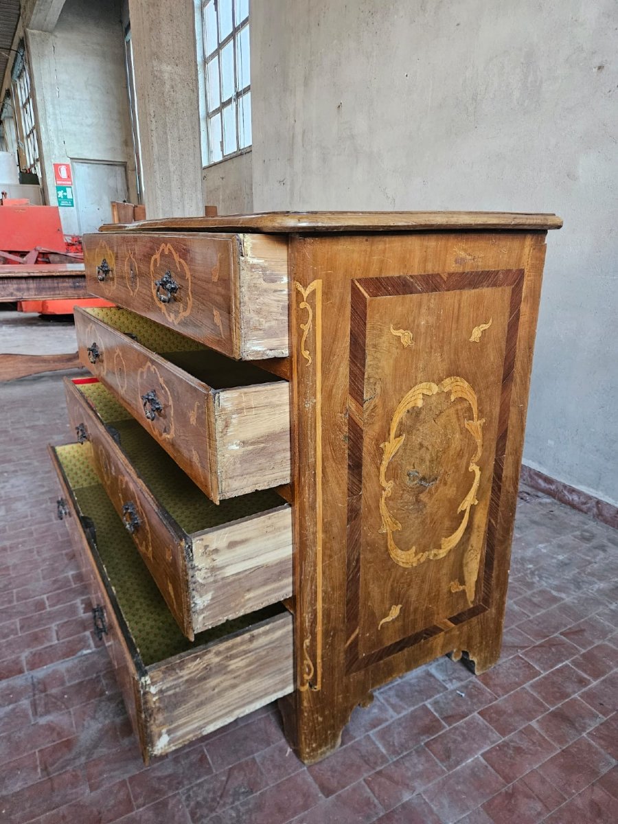 Commode piémontaise du XVIIIe siècle-photo-2