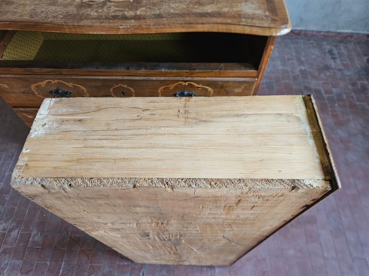 Commode piémontaise du XVIIIe siècle-photo-3