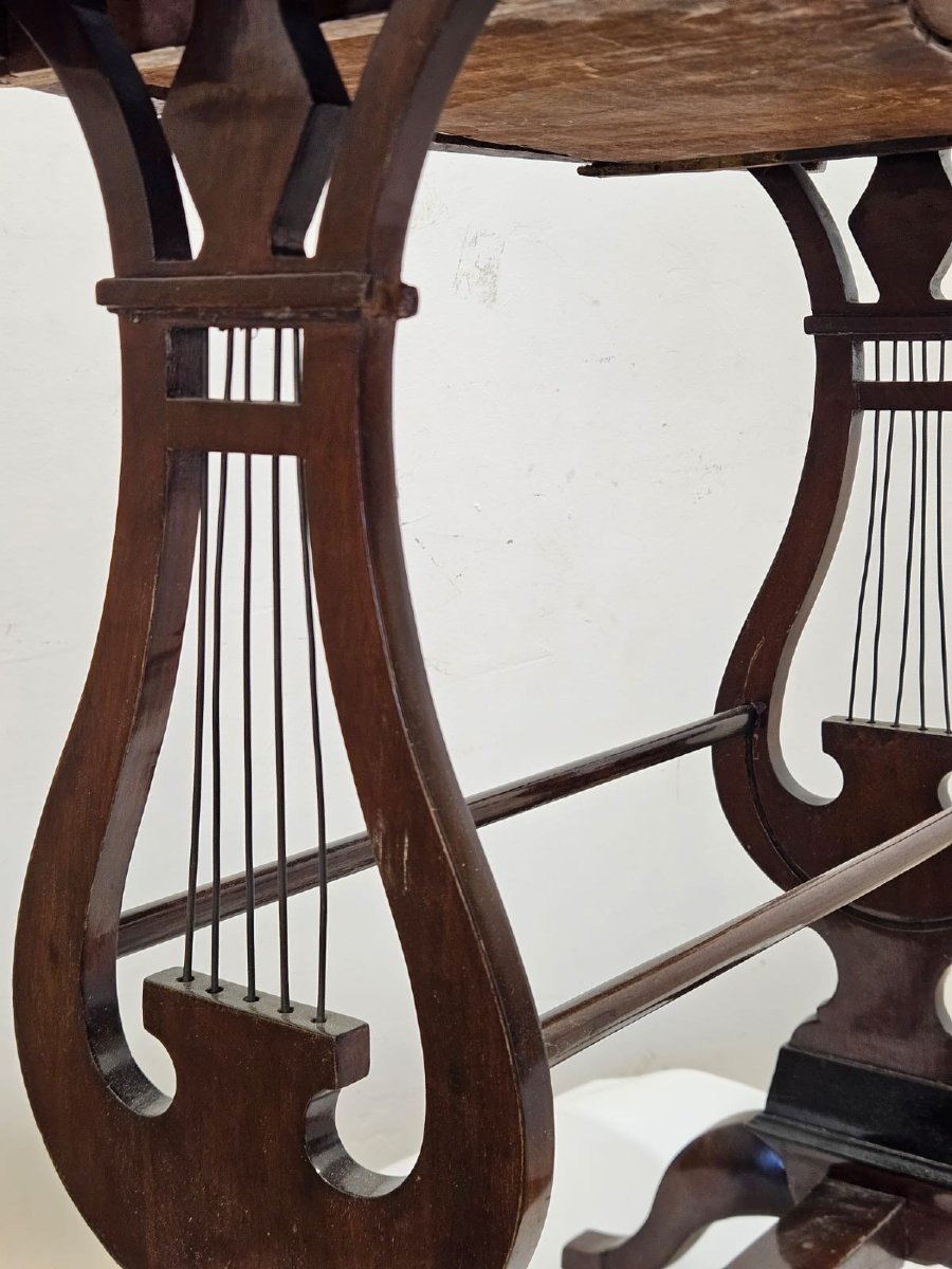 Kidney-shaped Veneered And Inlaid Table – 18th Century-photo-4