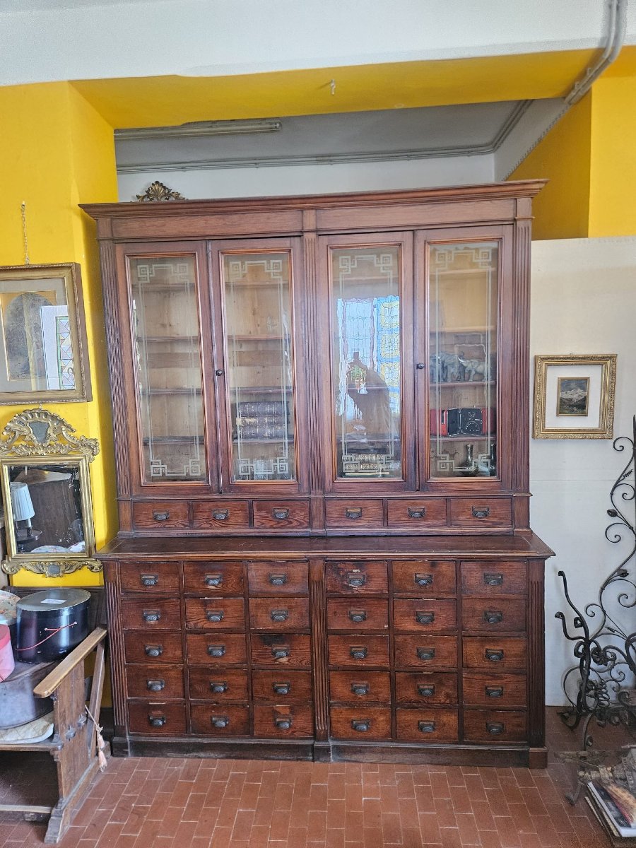 Bibliothèque de pharmacie en mélèze – Fin du XIXᵉ siècle-photo-3