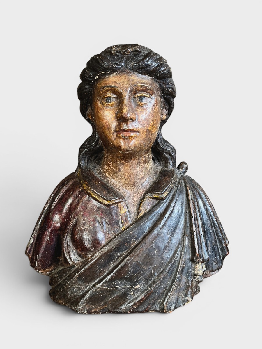 Polychrome Lacquered Wooden Bust Of An Angel - 17th Century