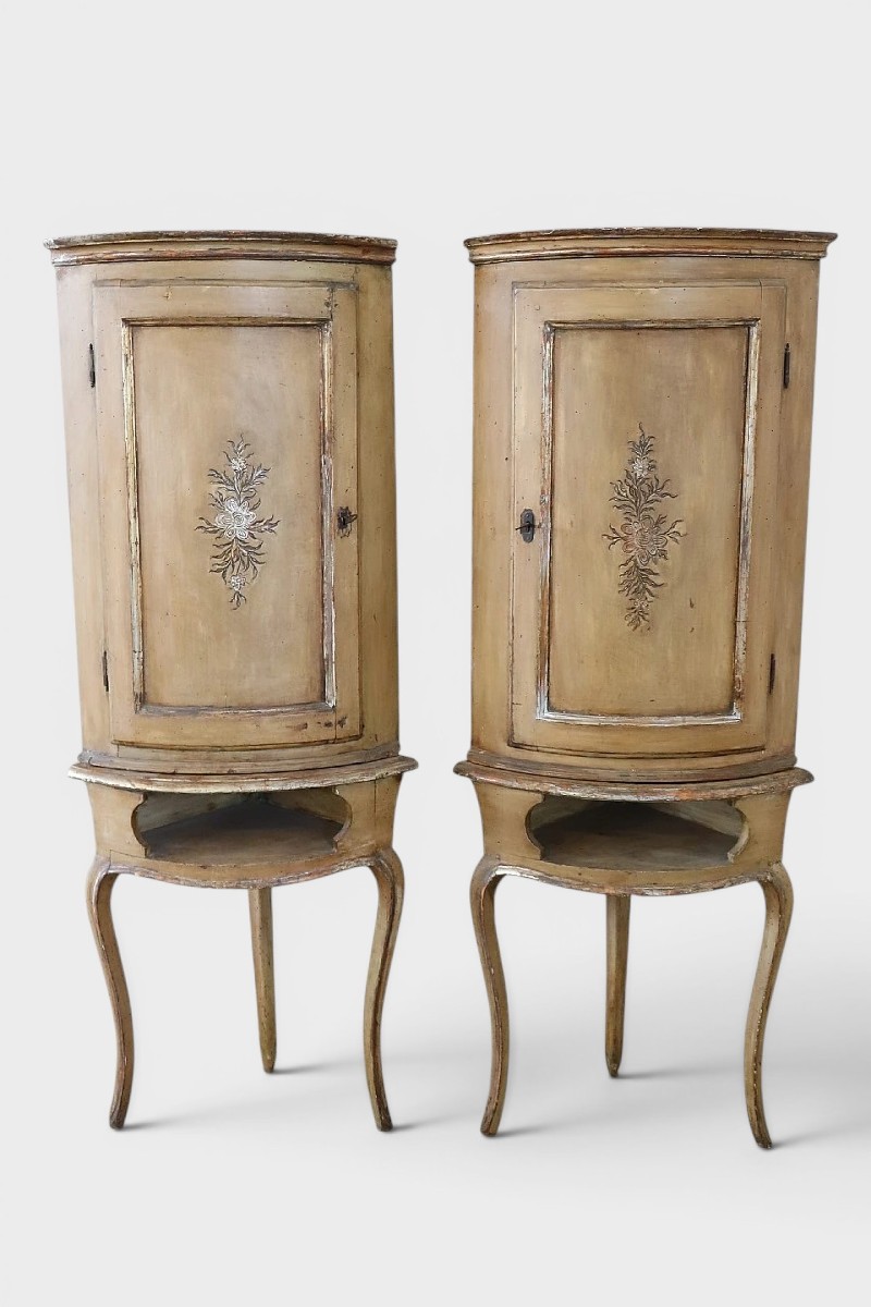 Pair Of Lacquered Piedmontese Sideboards, Louis XV Style – 18th Century