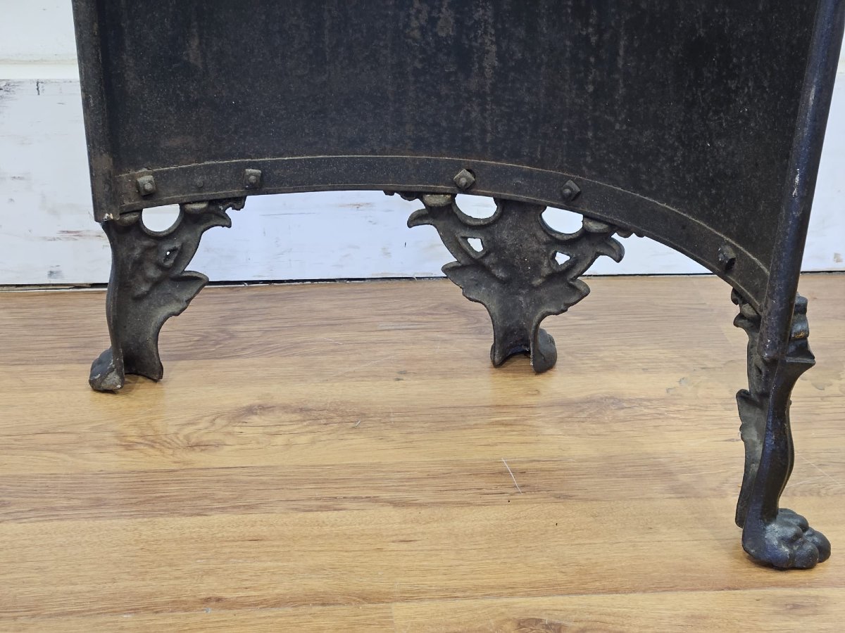 Victorian Cast-iron Spark Arrestor With Painted Finish – 19th Century-photo-1