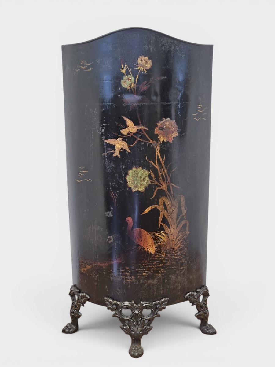 Victorian Cast-iron Spark Arrestor With Painted Finish – 19th Century