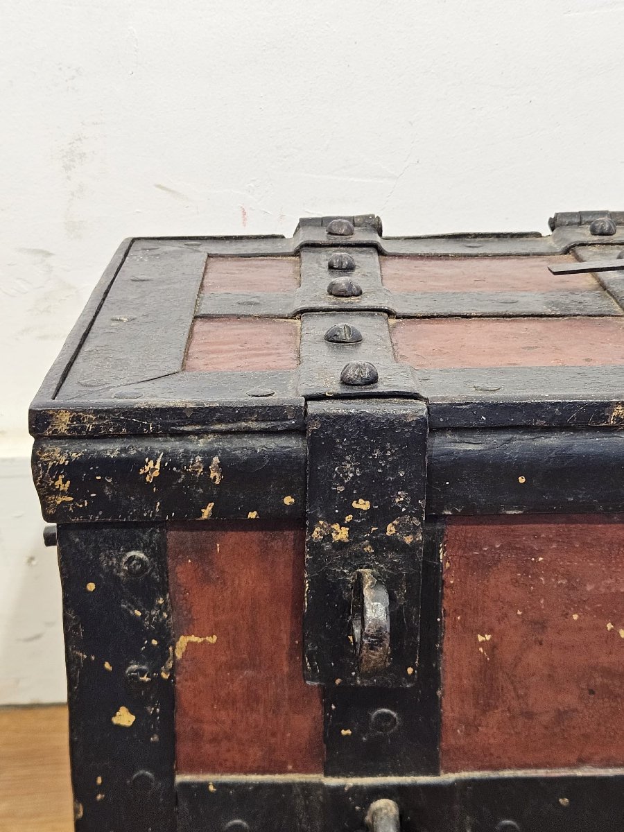 Antique German Chest From The 18th Century-photo-2