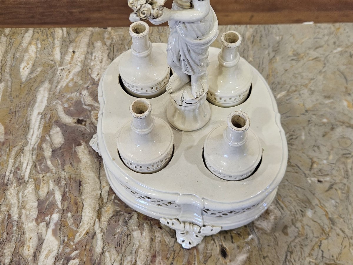 White Glazed Ceramic Vase With A Female Figure – First Half Of The 19th Century-photo-4