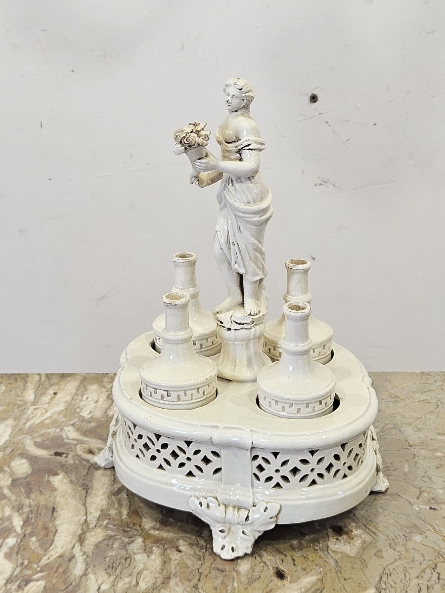 White Glazed Ceramic Vase With A Female Figure – First Half Of The 19th Century-photo-7