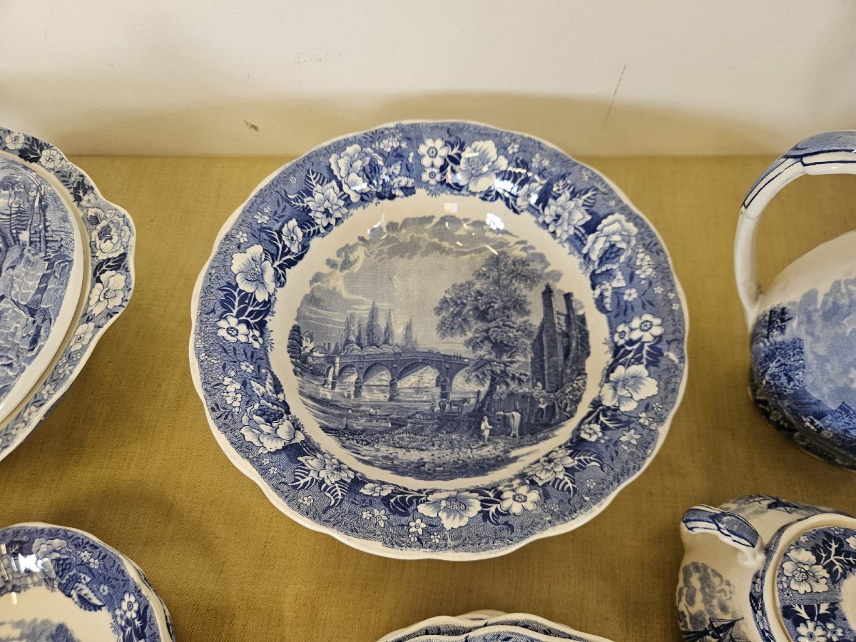 Service de table « Thames River Scenes » – Palissy Pottery England-photo-1