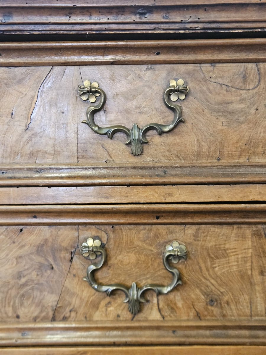 Venetian Chest Of Drawers In Walnut With Veneered Drawers – 17th Century-photo-3