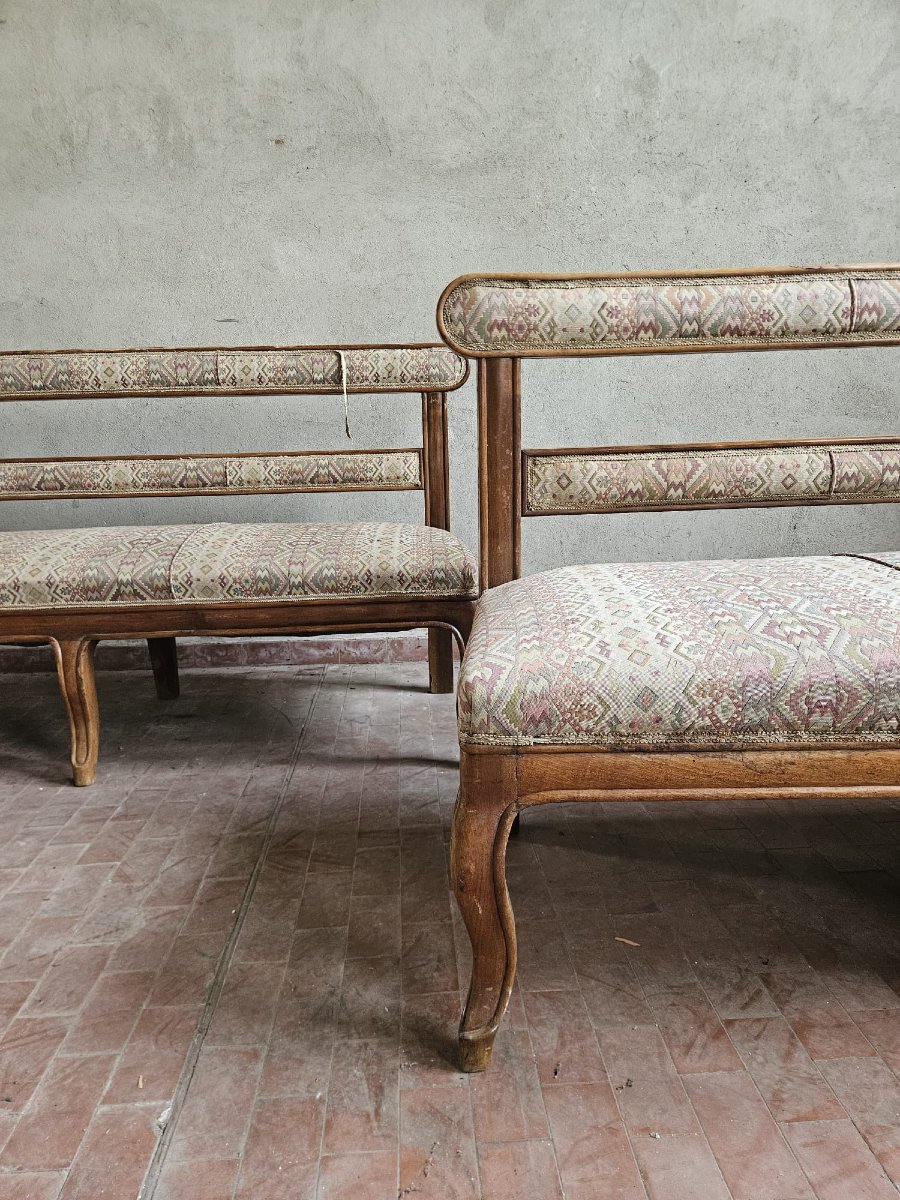 Paire de grandes banquettes piémontaises en noyer – Milieu du XIXe siècle-photo-4