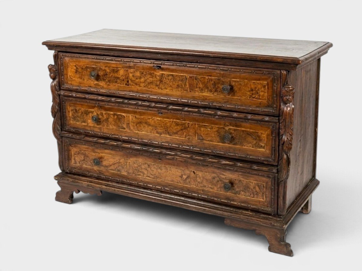 17th-century Lombard Chest Of Drawers With Caryatids
