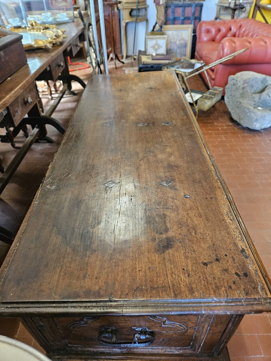 Coffre ancien en noyer  – XVIIIe siècle-photo-4