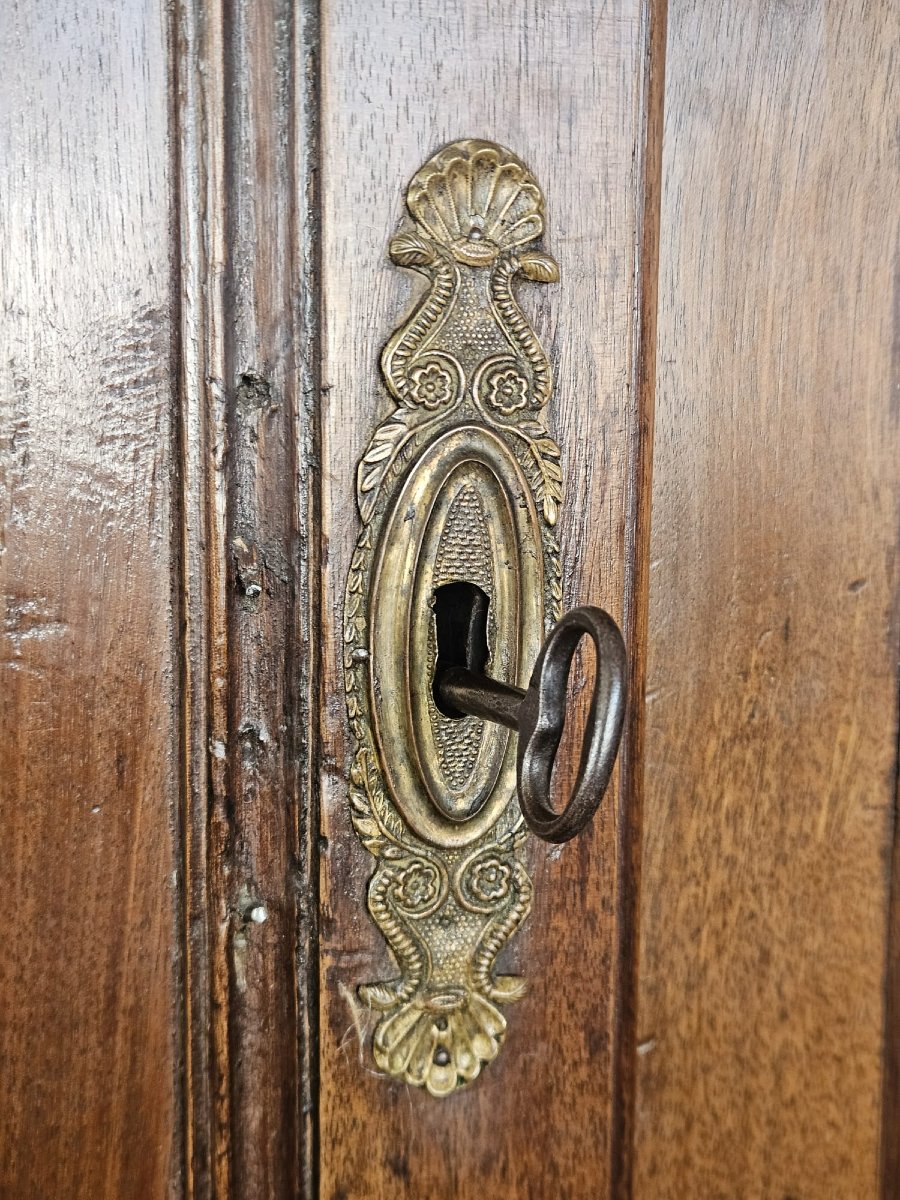 Petit secrétaire à deux corps piémontais en noyer – XVIIIe siècle-photo-6