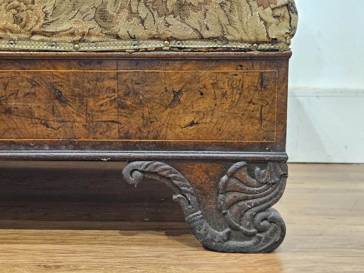 Elegant Charles X Dormeuse In Carved And Veneered Walnut – 19th Century-photo-5