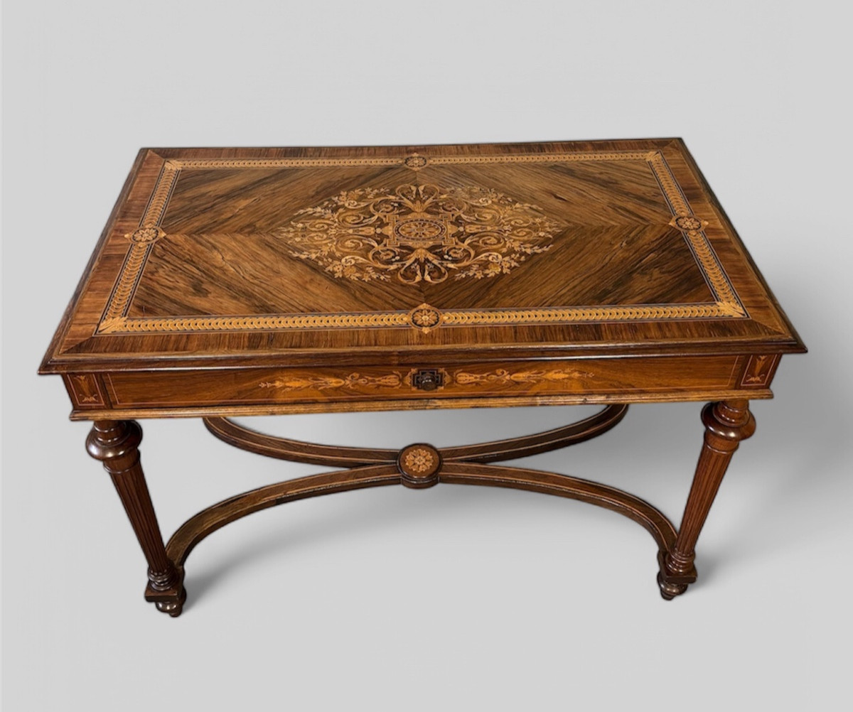 Rosewood Table. 19th Century.