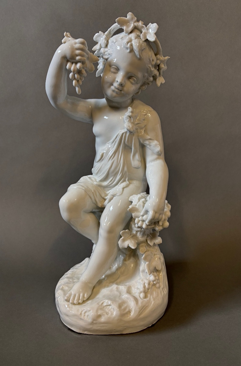Porcelaine. Paris Au XIXe Siècle.