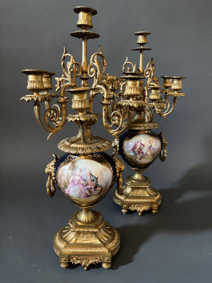 Bougeoirs En Bronze Avec Porcelaine. 19ème Siècle.-photo-2
