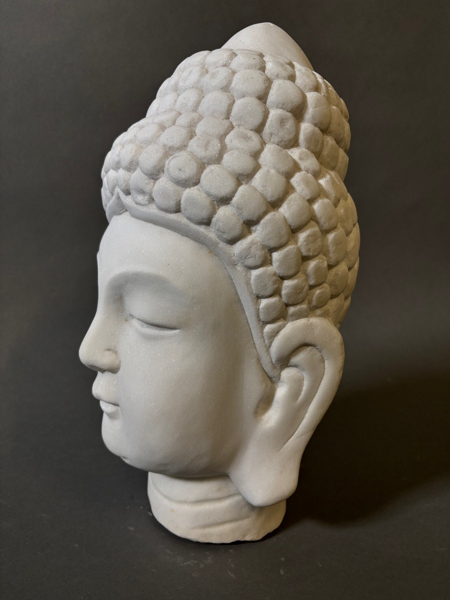 Bouddha. En marbre, XXe siècle.-photo-4