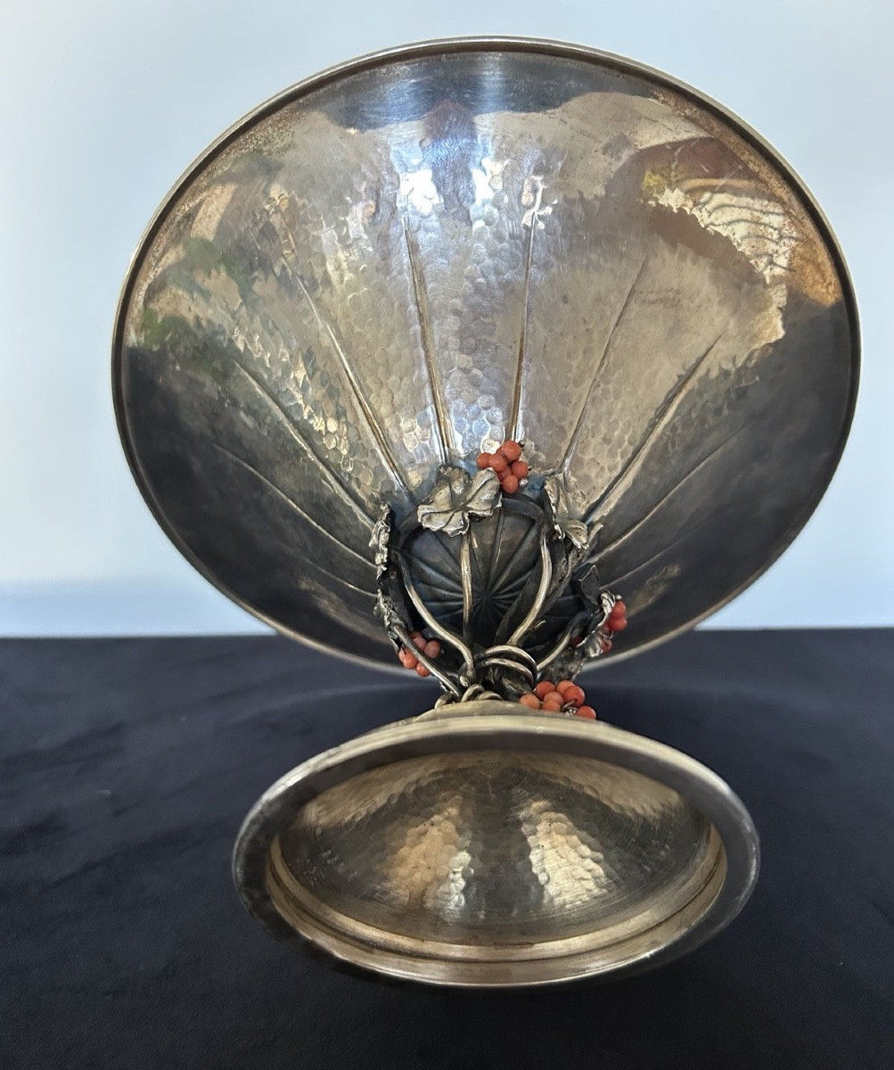 Vase en argent avec coraux.-photo-3