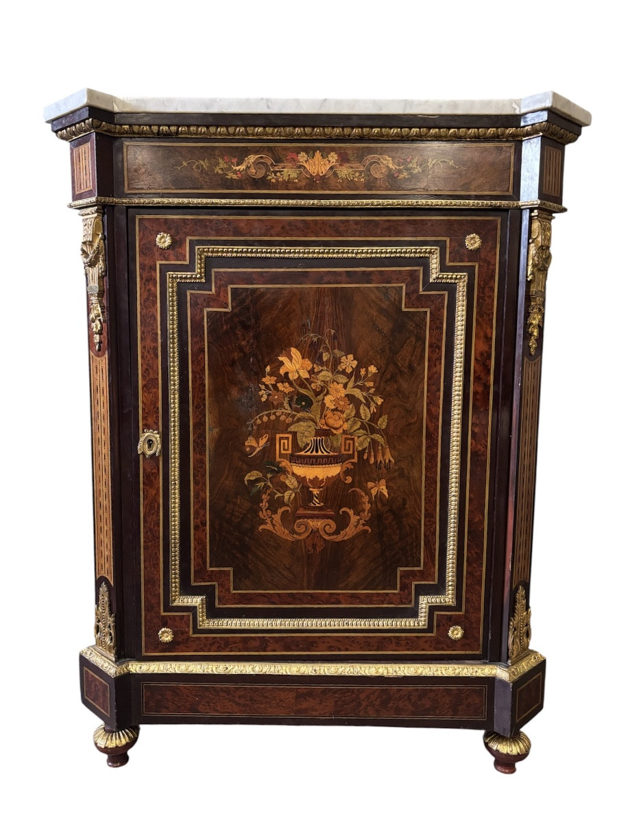 Furniture. Inlay. 19th Century.