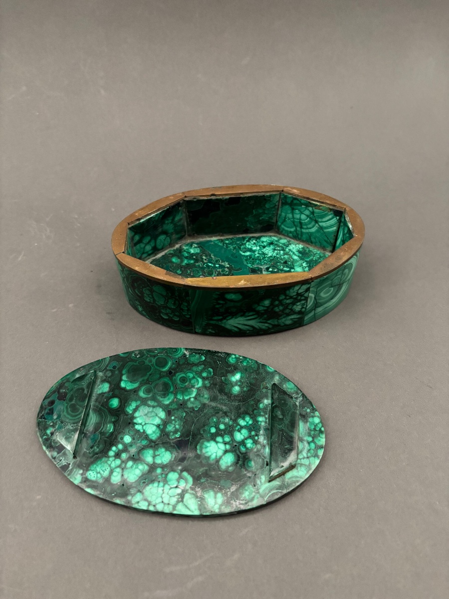 Malachite Box.-photo-2