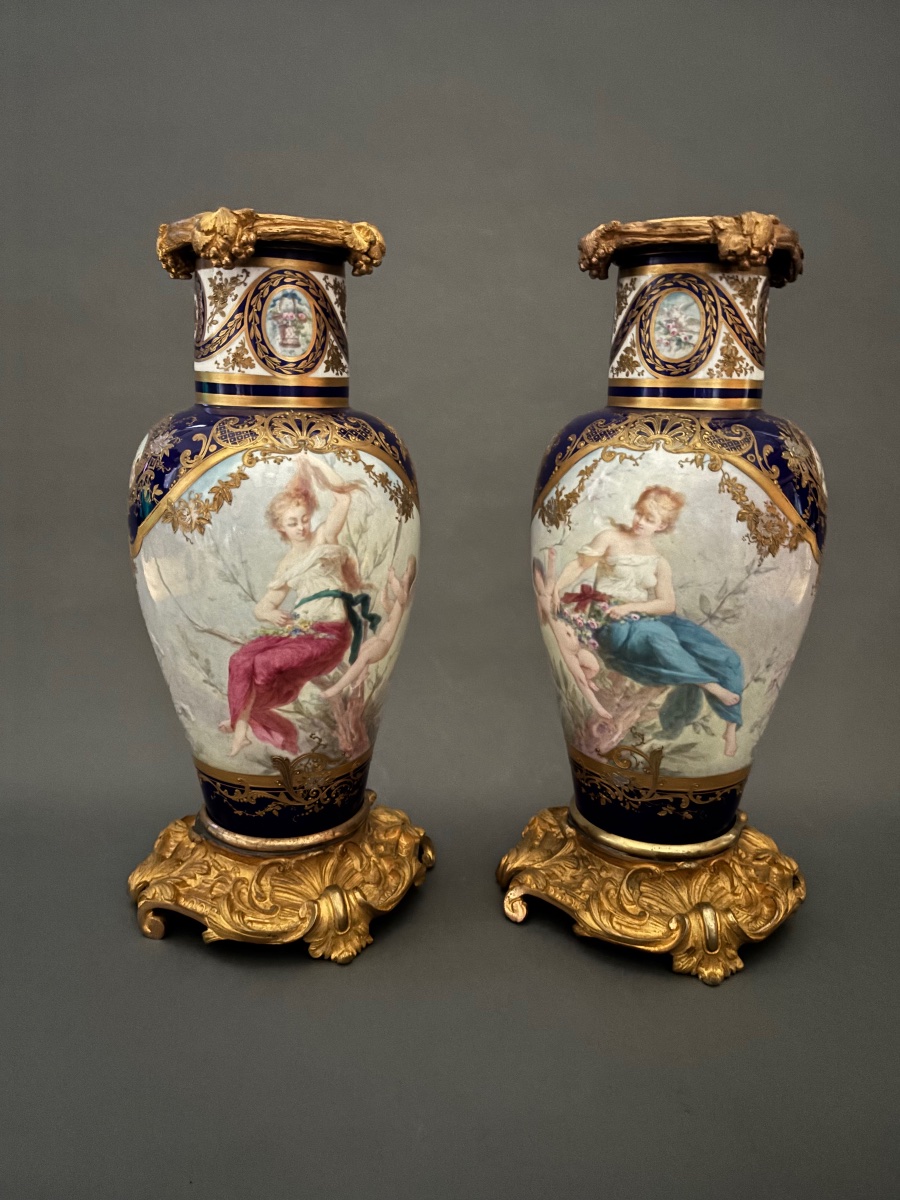 Vases en porcelaine. XIXe siècle
