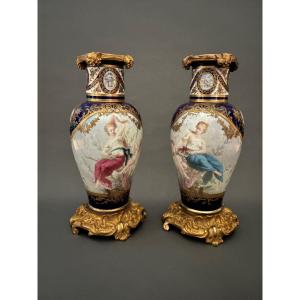 Vases en porcelaine. XIXe siècle