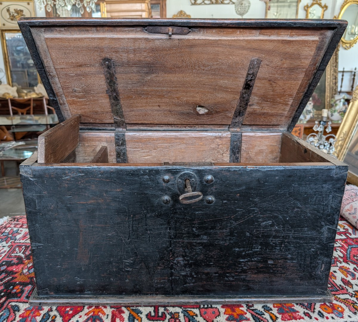 Naval Sailor's Chest