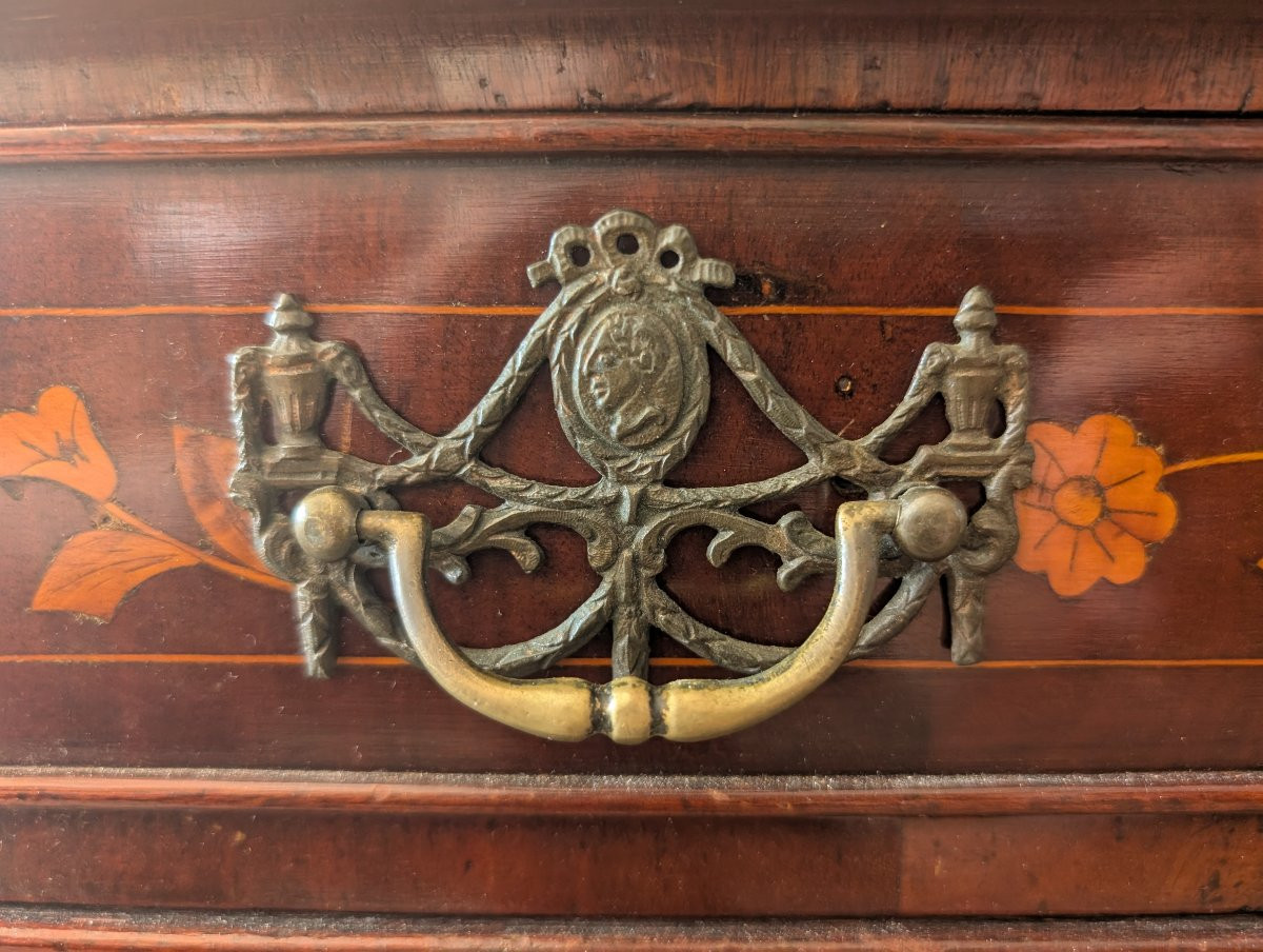 Commode hollandaise de la fin du XVIIIe siècle-photo-2