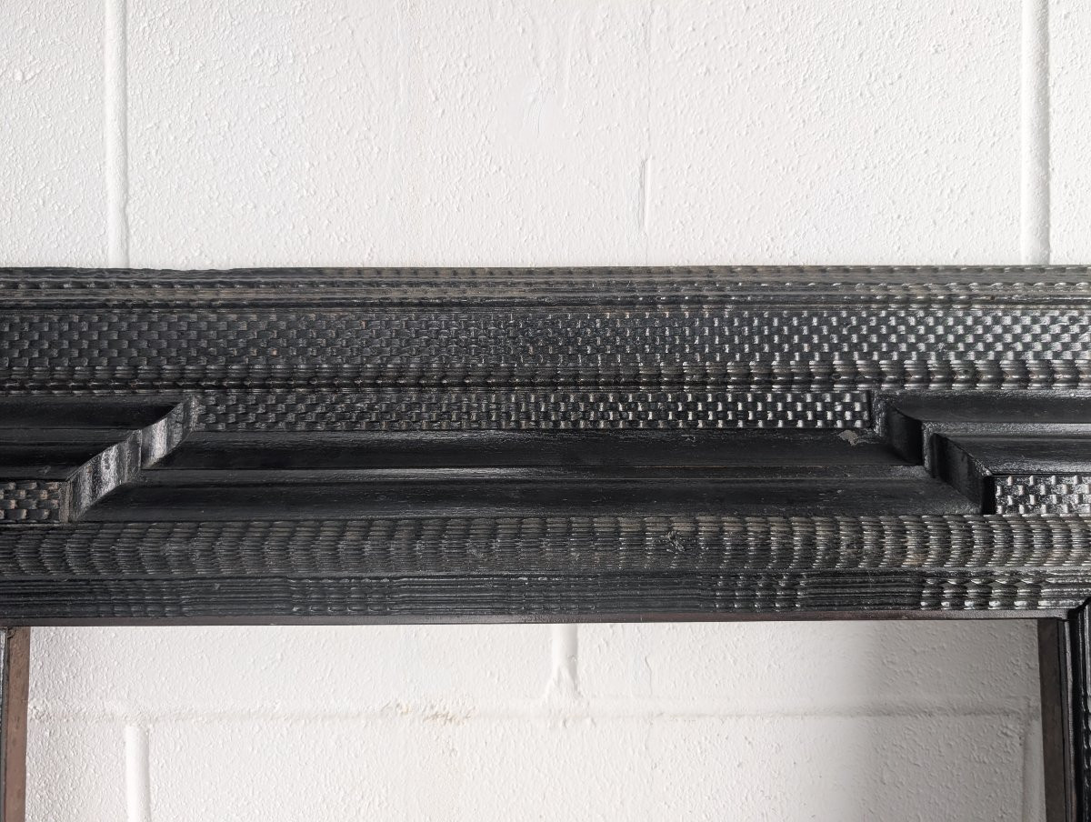 Guillochè Ebonized Frame-photo-5