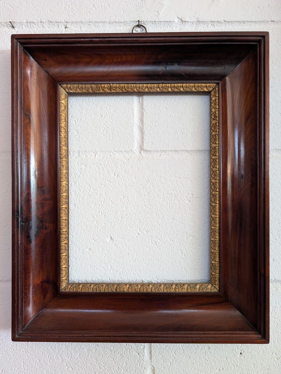 Cadre en bois d’acajou et or, première moitié du XIXe siècle