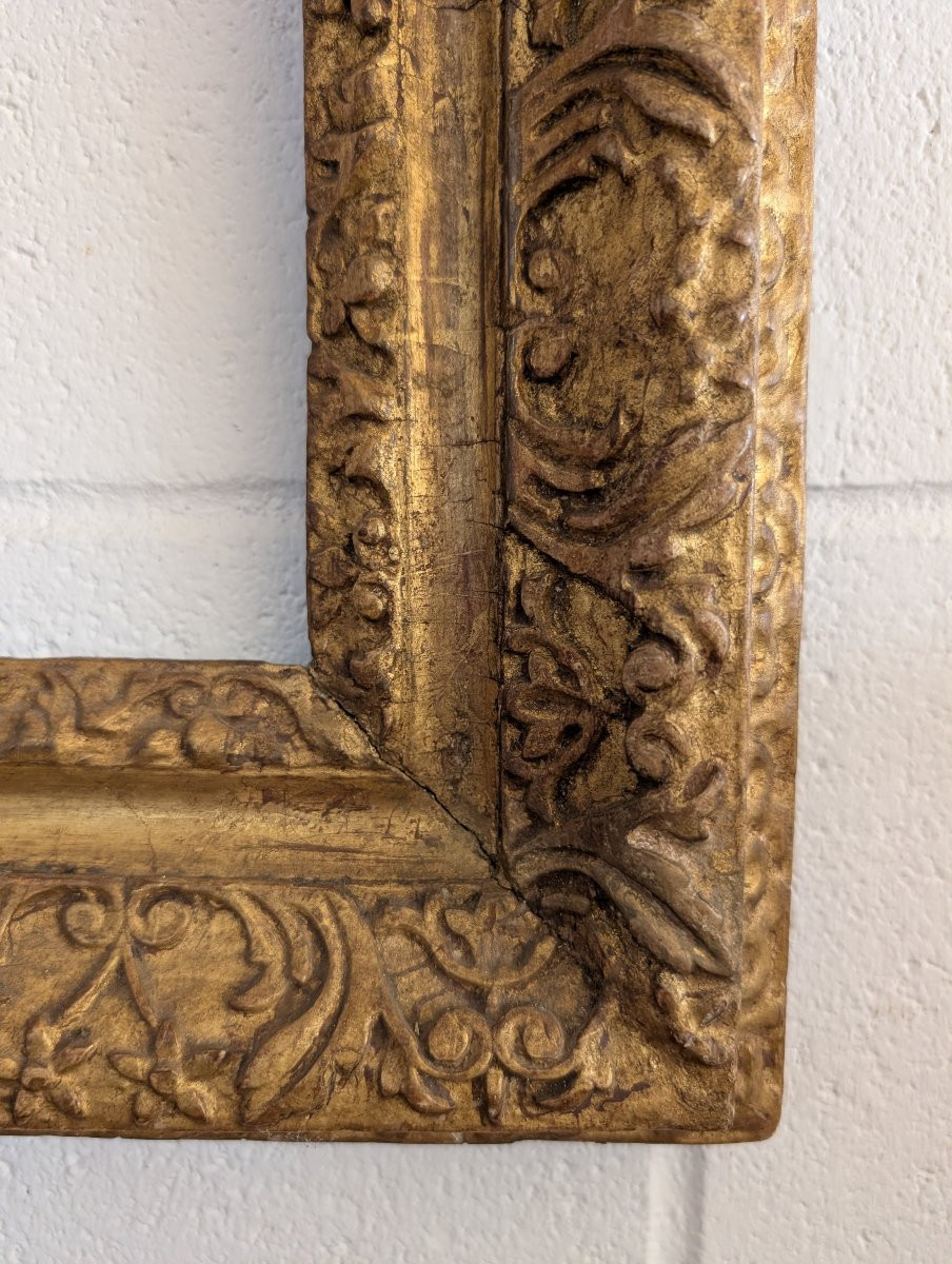 Cadre en bois sculpté doré, XVIIIe siècle-photo-4