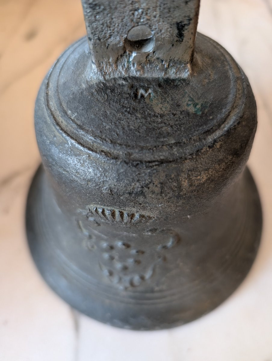 Bronze Bell With Medici Coat Of Arms-photo-3