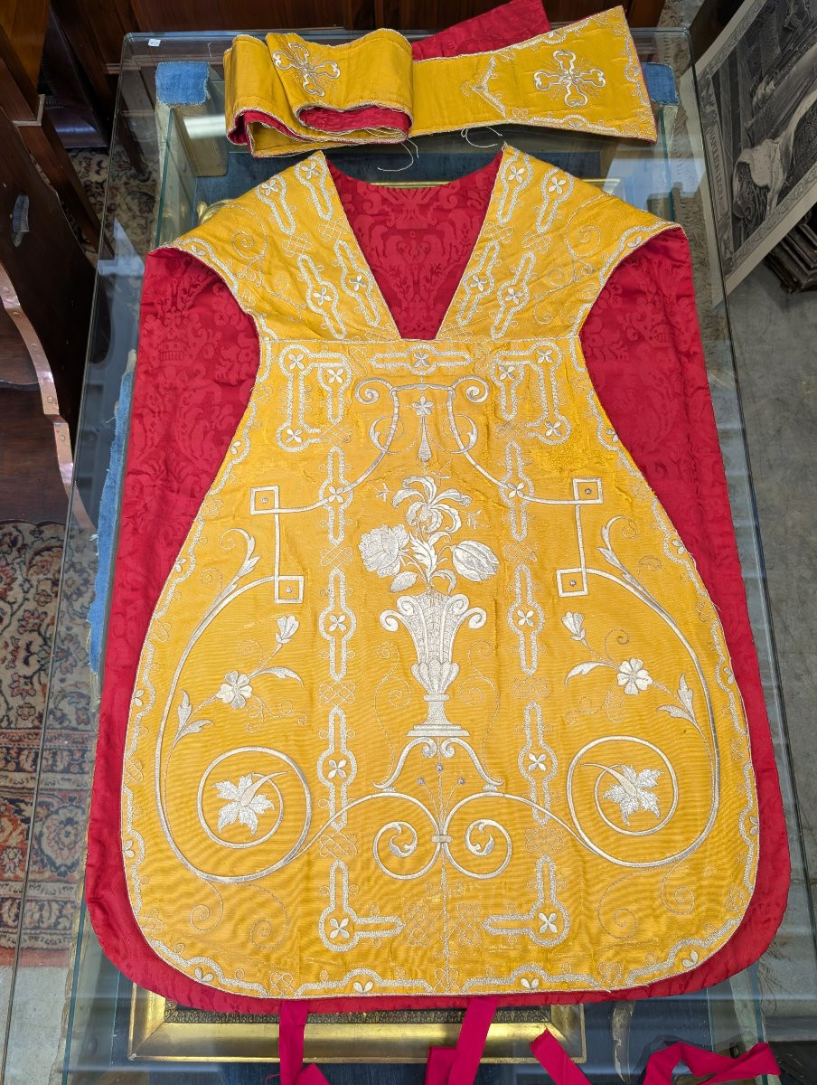 Chasuble à Décor Floral – Seconde Moitié du XIXe Siècle-photo-1