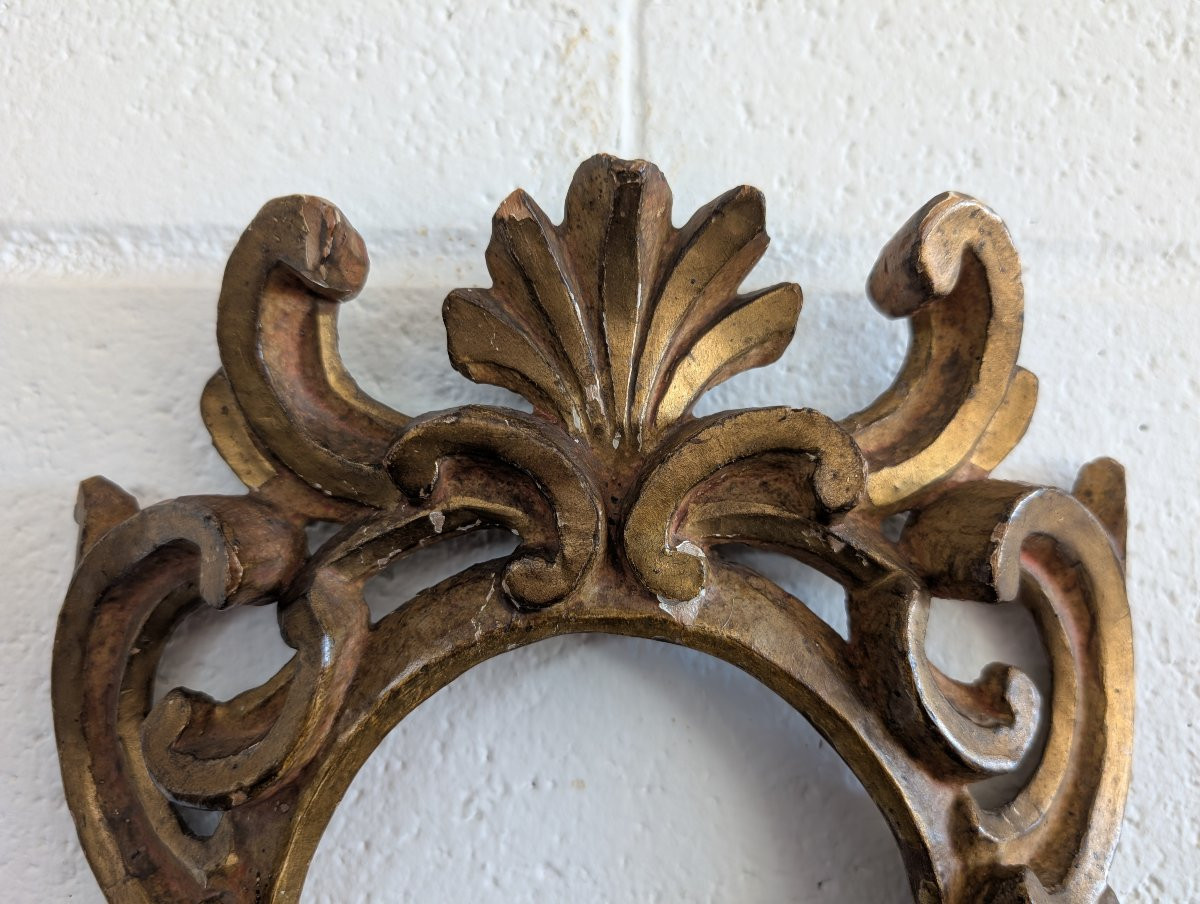 Fiorentine Oval Carved And Gilded Wooden Frame – Late 17th Century-photo-2