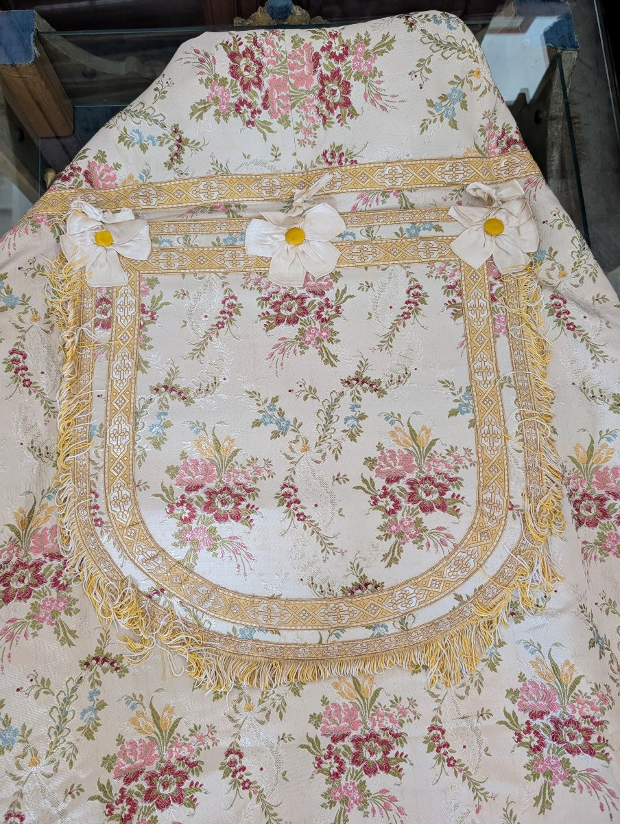 Ecclesiastical Chasuble Cloak In Floral Brocade – Early 20th Century-photo-2