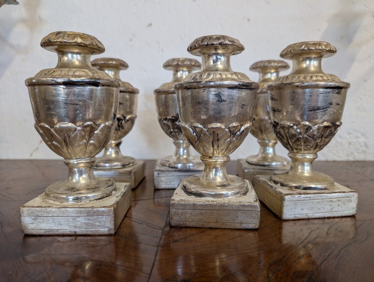 Groupe de six porte-palmes en bois sculpté et argenté-photo-3