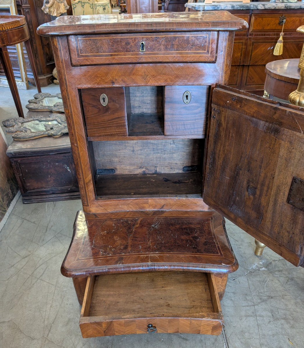 Élégant prie-Dieu italien marqueté et plaqué – milieu du XVIIIe siècle-photo-2