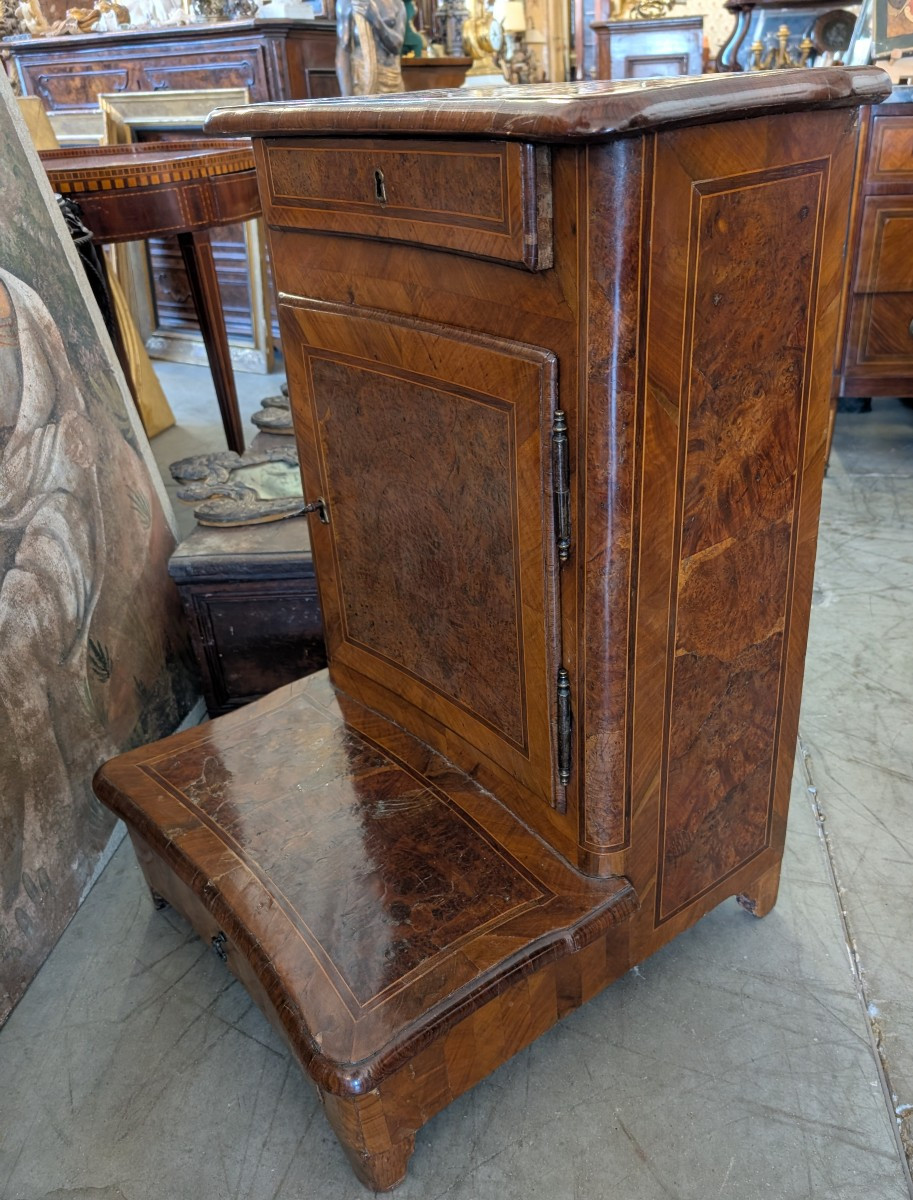 Élégant prie-Dieu italien marqueté et plaqué – milieu du XVIIIe siècle-photo-2