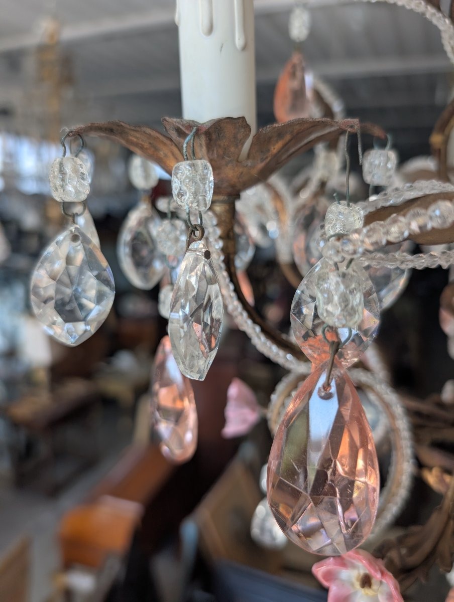 Small 3-light Chandelier In Gilded Iron, Crystal, And Porcelain – 1950s-photo-5