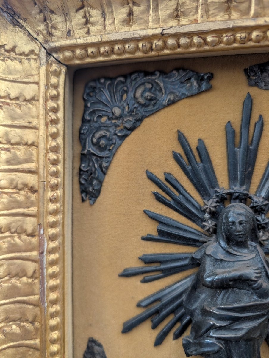 Genoese Devotional Image In Silver Set In A Gilded Wooden Frame-photo-3