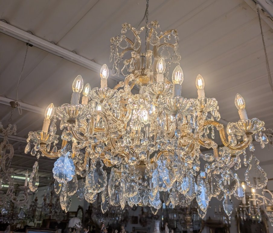 Large Maria Teresa 17-light Crystal Chandelier – First Half Of The 20th Century-photo-3